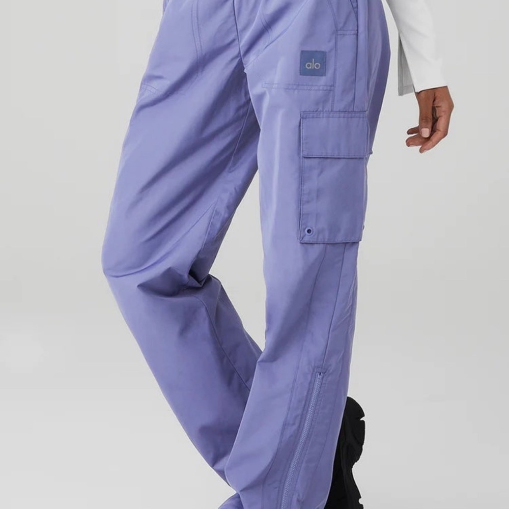 Alo yoga pants international wide Leg